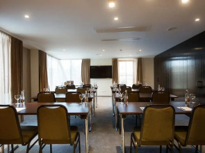 Отель Amberton Cathedral Square Вильнюс