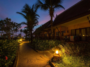 Lanta Casuarina Beach Resort