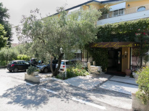 Hotel Serenella