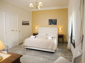 Отель NeapolitanTrips 