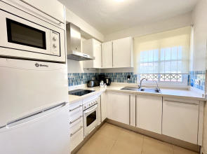 Отель Los Amigos Beach Club