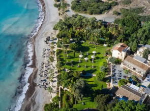 Columbia Beach Resort