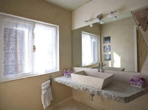 Baia de Bahas Residence