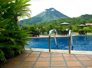 Volcano Lodge Hotel & Thermal Experience