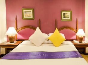 White House Beach Resort And Spa