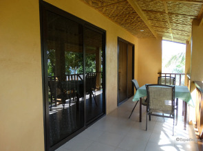 Anda White Beach Resort