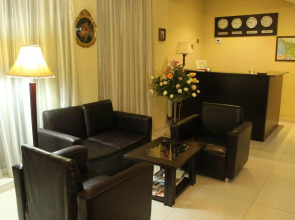 Армази Палас