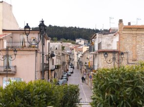 Agora' Castelnuovo Della Daunia
