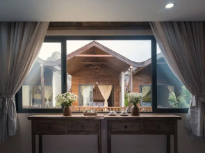 AiLee Villa & Hotel Tamcoc