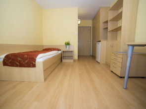 myNext - Westbahnhof Hostel One