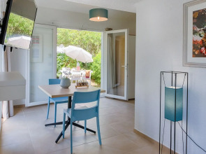 Comfort Aparthotel Mandelieu la Napoule Village