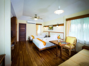 Sunset Village Beach Resort