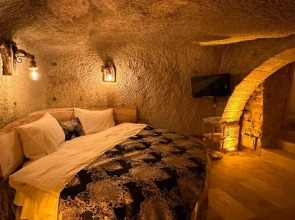 Lubberona Cave Cappadocia