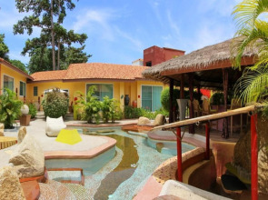 Pandora Lifestyle Hotel