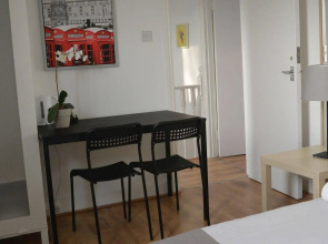 Stay In Vauxhall Guesthouse