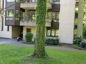 Max Aviation Villa & Apartments