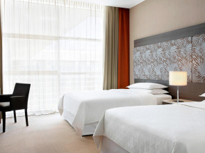 Sheraton Milan Malpensa Airport Hotel & Conference Center