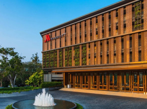 Hua Hin Marriott Resort & Spa