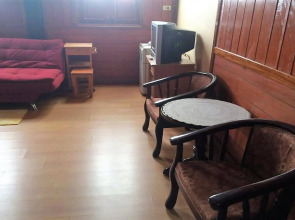 Beau and Blonde House Kamala