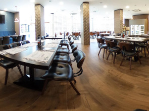 Best Western Plus Premium Inn