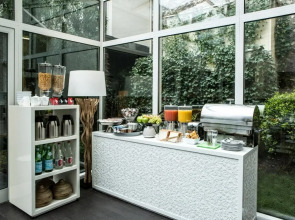 Hôtel Le Quartier Bercy Square