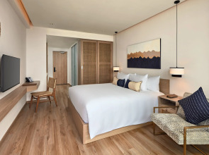 Wyndham Hoi An Royal Beachfront Resort & Villas