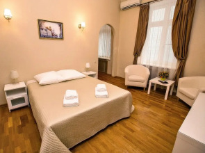 Gorkoff at Malaya Bronnaya