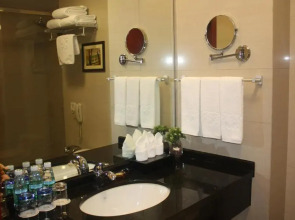 Super House International