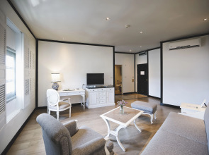 The Raweekanlaya Hotel Bangkok