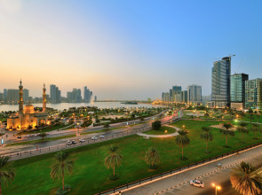 Al Majaz Premiere Hotel Apartment