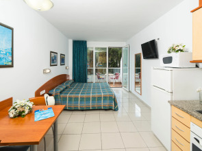 Aparthotel Costa Encantada