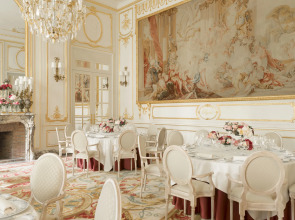Отель Ritz Paris
