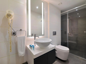 Nish Istanbul Suites & Hotel