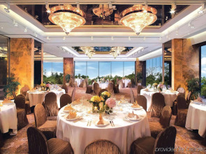 Hong Kong Gold Coast Hotel