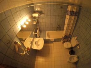 Somriu Hotel City M28