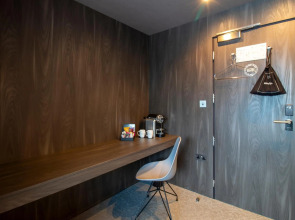 Bloc Hotel London Gatwick Airport