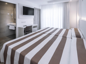 Hotel Serhs Oasis Park