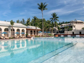 Devasom Khao Lak Beach Resort & Villas