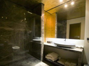 Отель Romano House