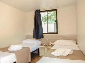 Happy Village & Camping