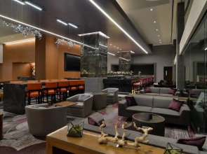 Loews Hollywood Hotel