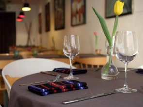 Отель Hestia Hotel Draugi