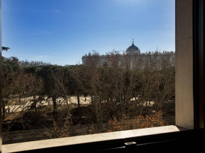 WooTravelling Plaza de Oriente HOMTELS