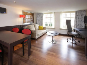 Krasnapolsky Apartments