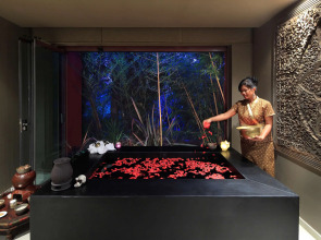 Asia Gardens Hotel &Thai Spa