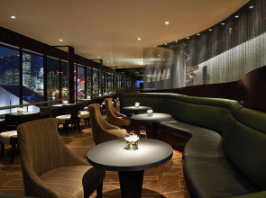 Sheraton Hong Kong Hotel & Towers