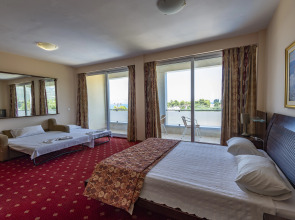 Dolphin Resort Hotel & Conference