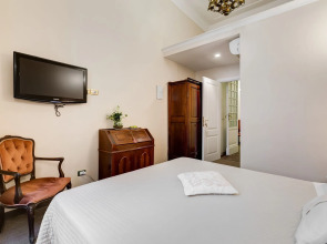 Affreschi Su Roma Luxury B&B