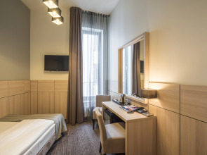 Отель Wellton Centrum Hotel & Spa