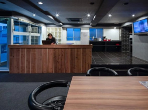 Santiago Guesthouse Hiroshima – Hostel